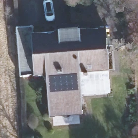 Luftbild des Beispielhauses von oben